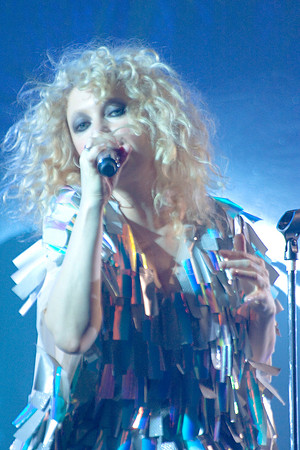 GoldFrapp 77
